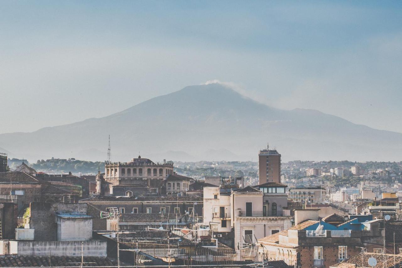 Palazzo Speciale B&B カターニア エクステリア 写真